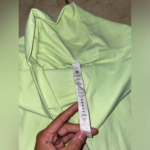 Lululemon Align Lime Green 28” Leggings - Picture 2 of 5
